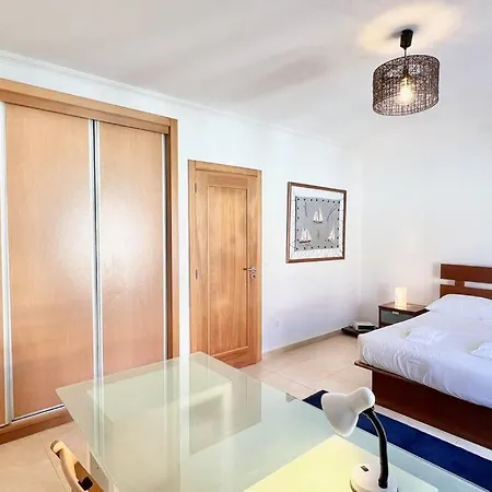 New! - The Surfer Pilot - Baleal 8pax * فيريل